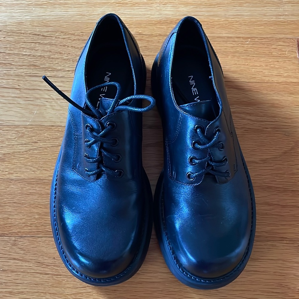 New Nine West Black Leather (Brock) shoes